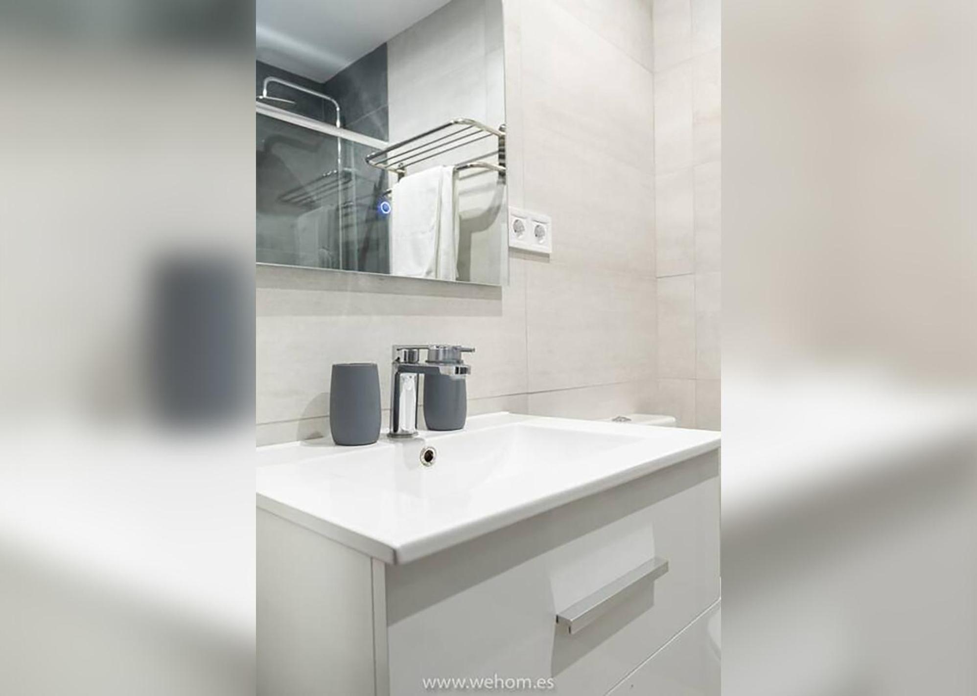 Moderno Y Comodo Apartamento En Calle Vargas ซานตานเดร์ ภายนอก รูปภาพ